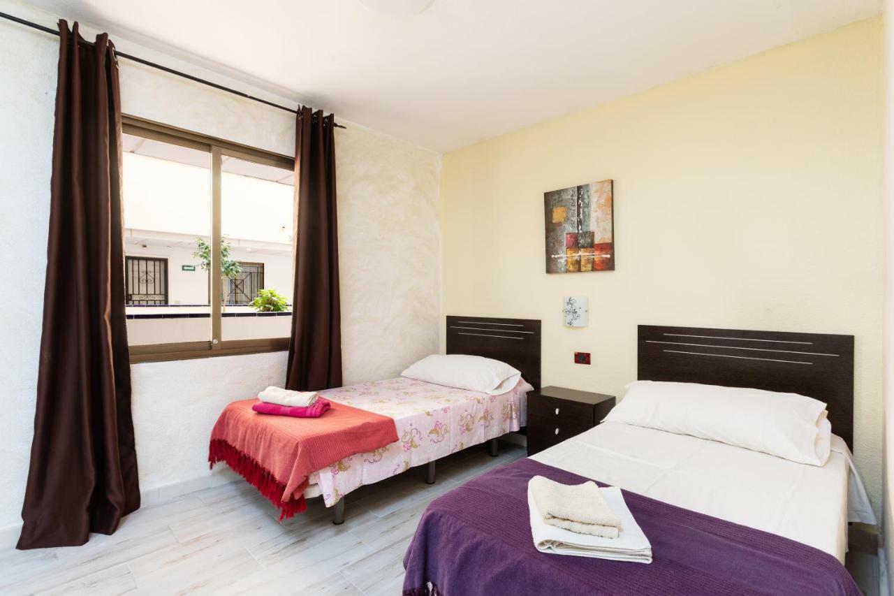 Tropic Apartments En Castle Harbour Los Cristianos  Exterior foto
